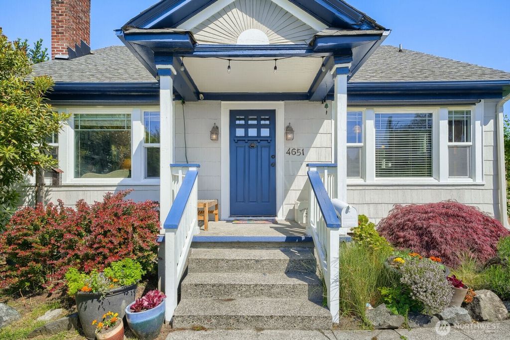 Photo of 4651 N Visscher Street, Tacoma, WA 98407 (MLS # 2523116)