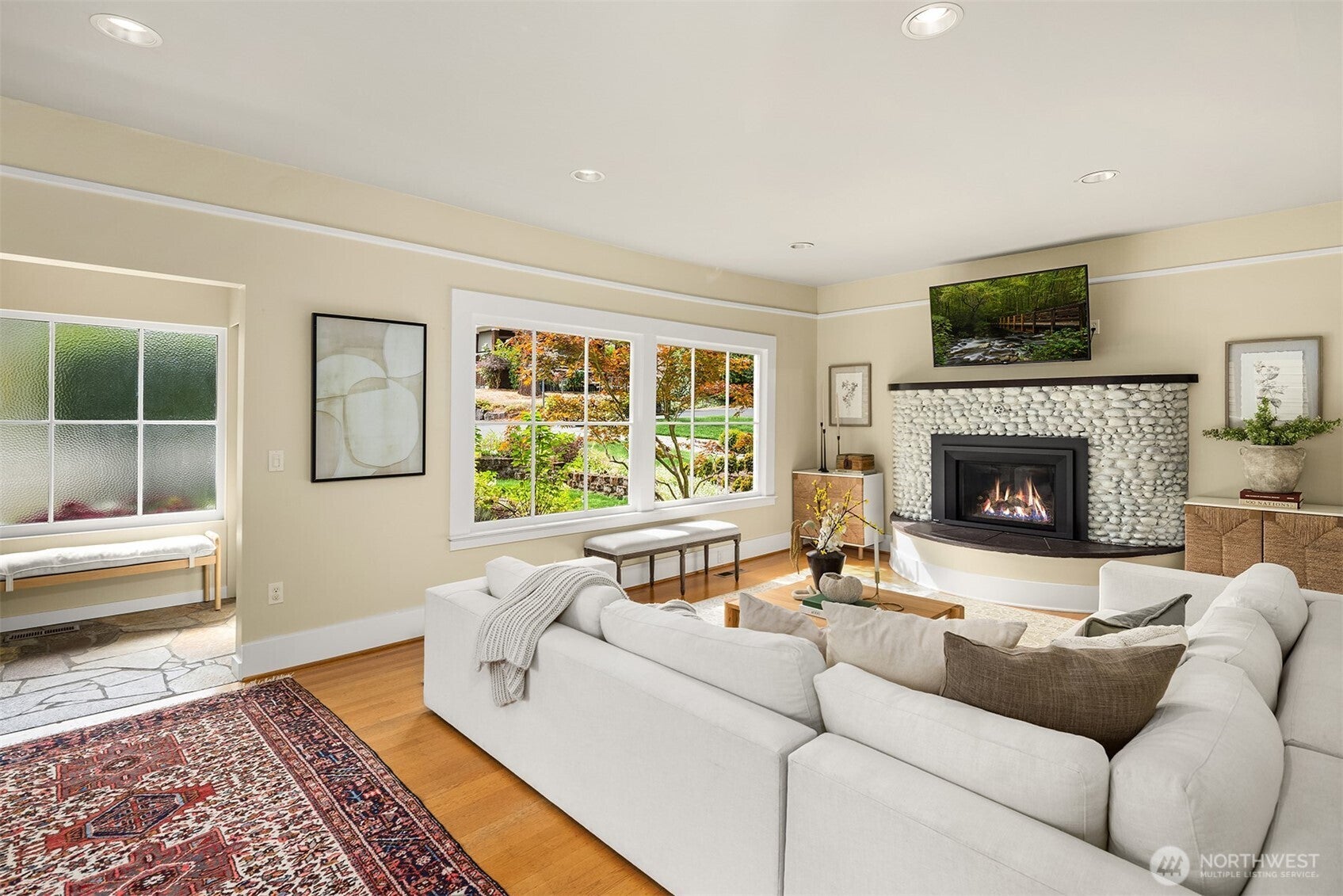 2534 NE 94th Street