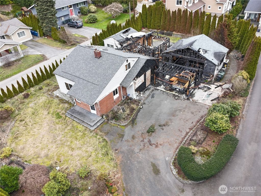 Photo of 24005 76th Avenue W, Edmonds, WA 98026 (MLS # 2483320)