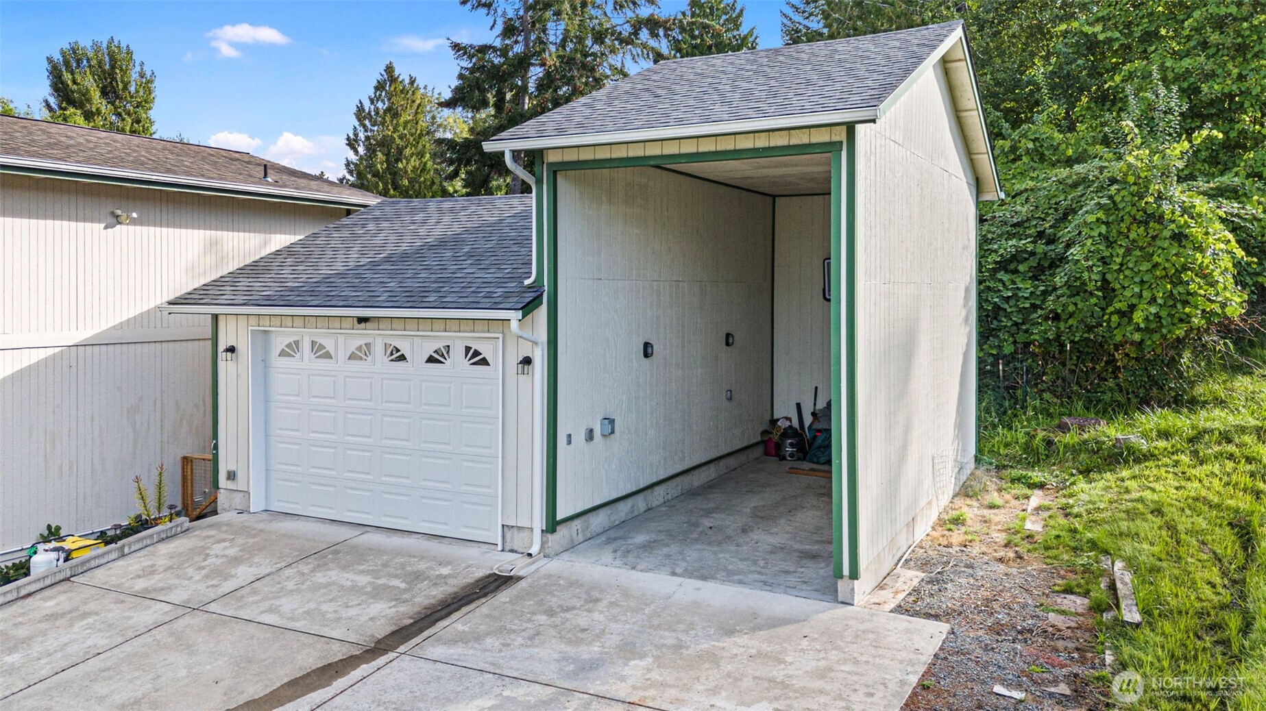 8205 177th Avenue Ct SW