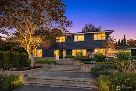 Photo of 5727 63rd Avenue NE, Seattle, WA 98105 (MLS # 2444657)