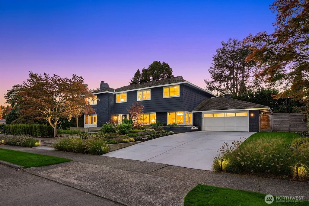 Photo of 5727 63rd Avenue NE, Seattle, WA 98105 (MLS # 2444657)