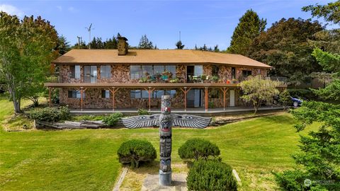 A home in Lummi Island