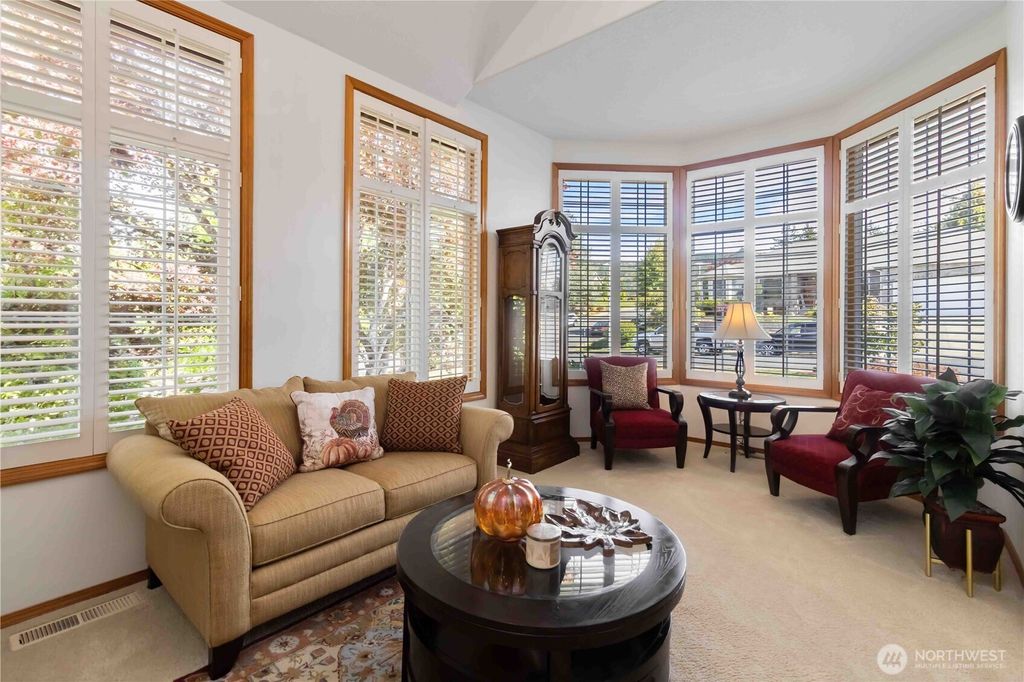 Photo of 1512 Tara Street, Kelso, WA 98626 (MLS # 2504518)