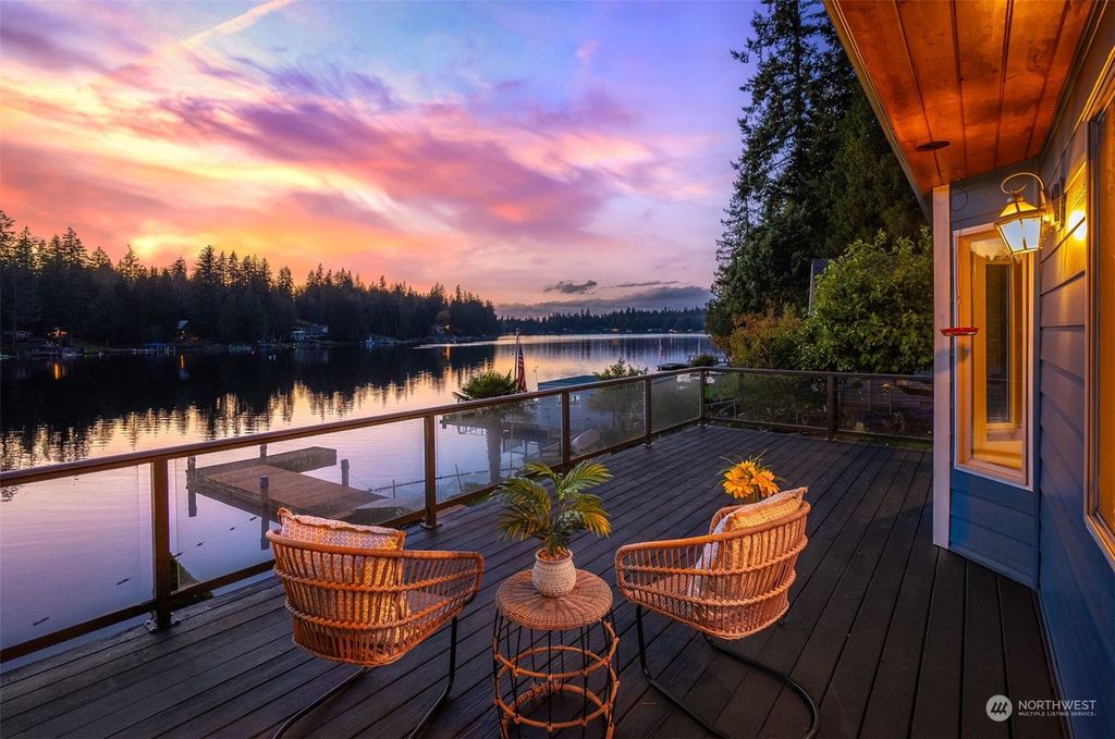Photo of 5910 Wonderland Road, Snohomish, WA 98290 (MLS # 2306189)