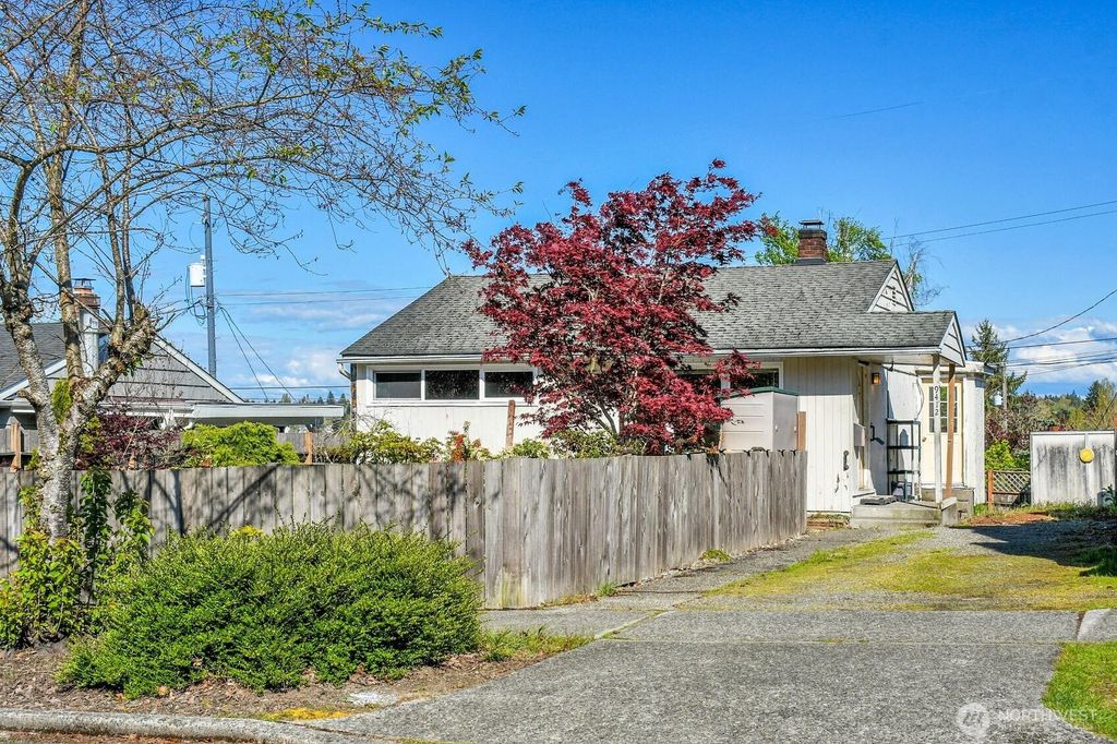 Photo of 9412 34th Avenue SW, Seattle, WA 98126 (MLS # 2362731)