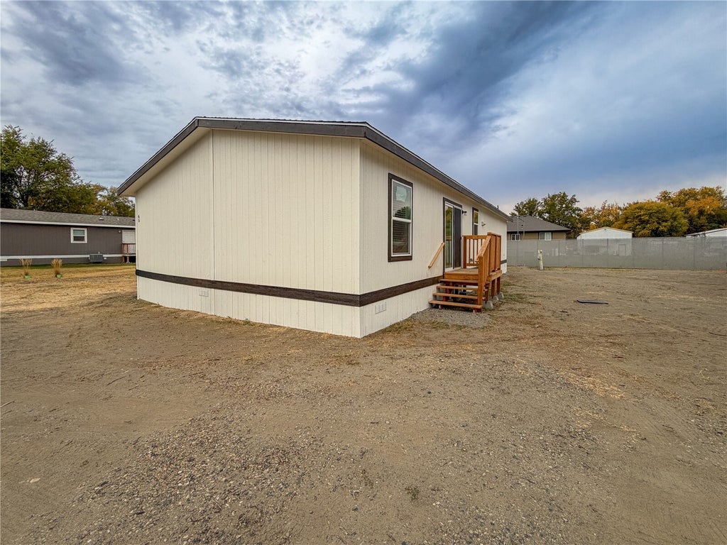 Photo of 203106 E Bowles #65 Road, Kennewick, WA 99337 (MLS # 2597021)