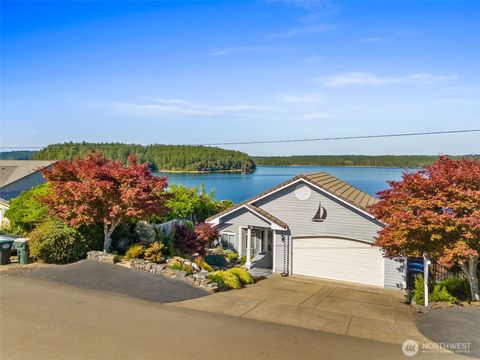 Photo of 2406 Island Drive NW, Olympia, WA 98502 (MLS # 2478445)