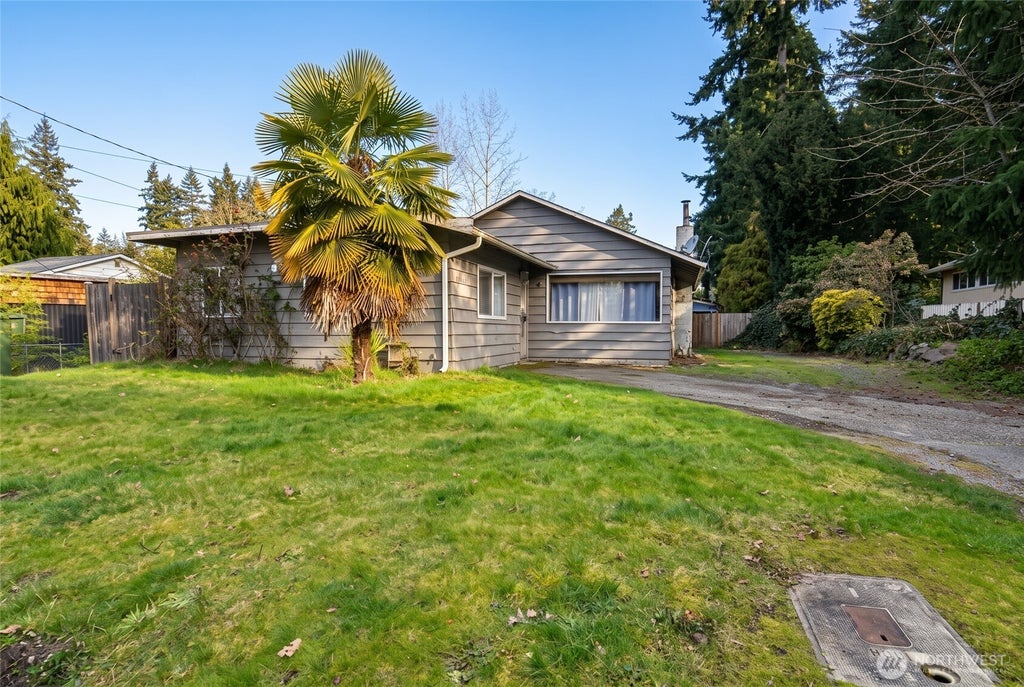Photo of 23504 58th Avenue W, Mountlake Terrace, WA 98043 (MLS # 2560634)