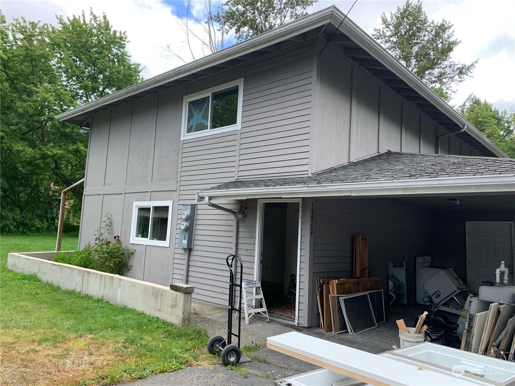 Photo of 13912 13914 SE Newport Way, Bellevue, WA 98006 (MLS # 2258205)