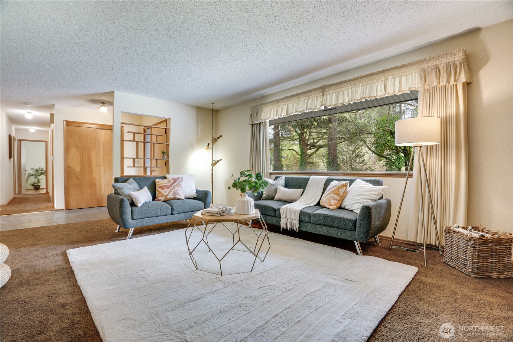 11315 Interlaaken Drive SW