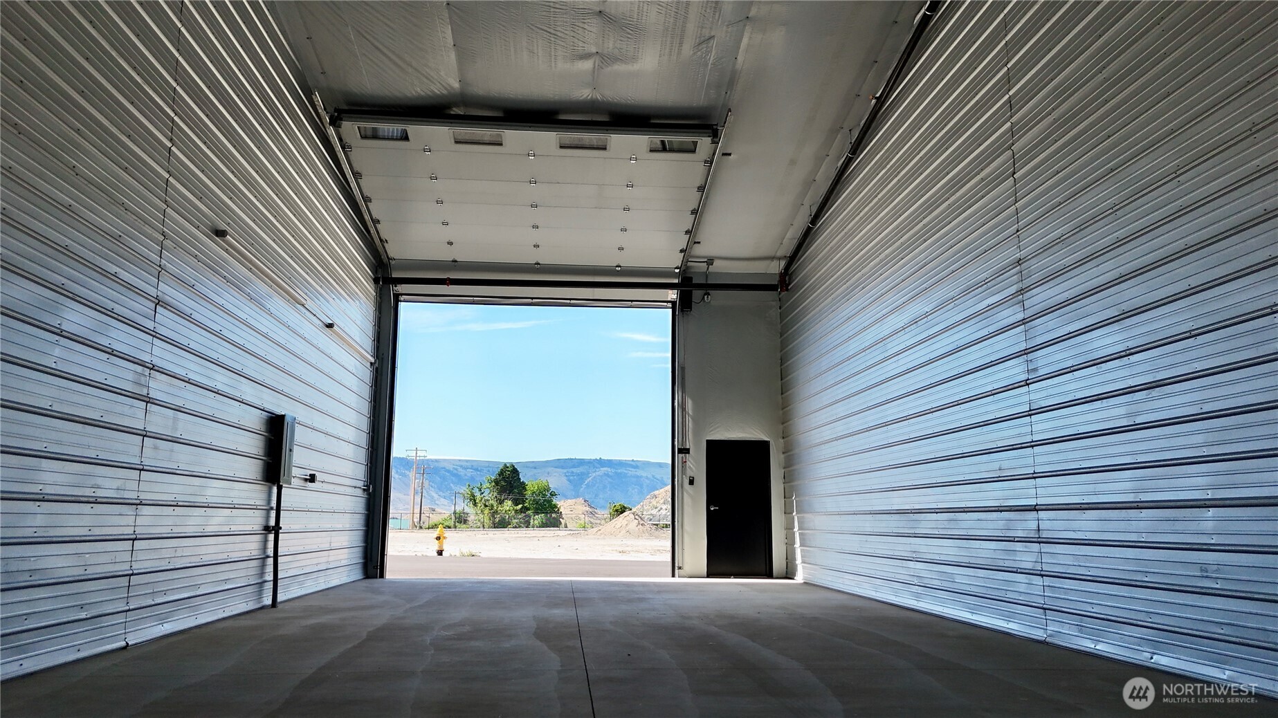 73 E Shop Avenue B1