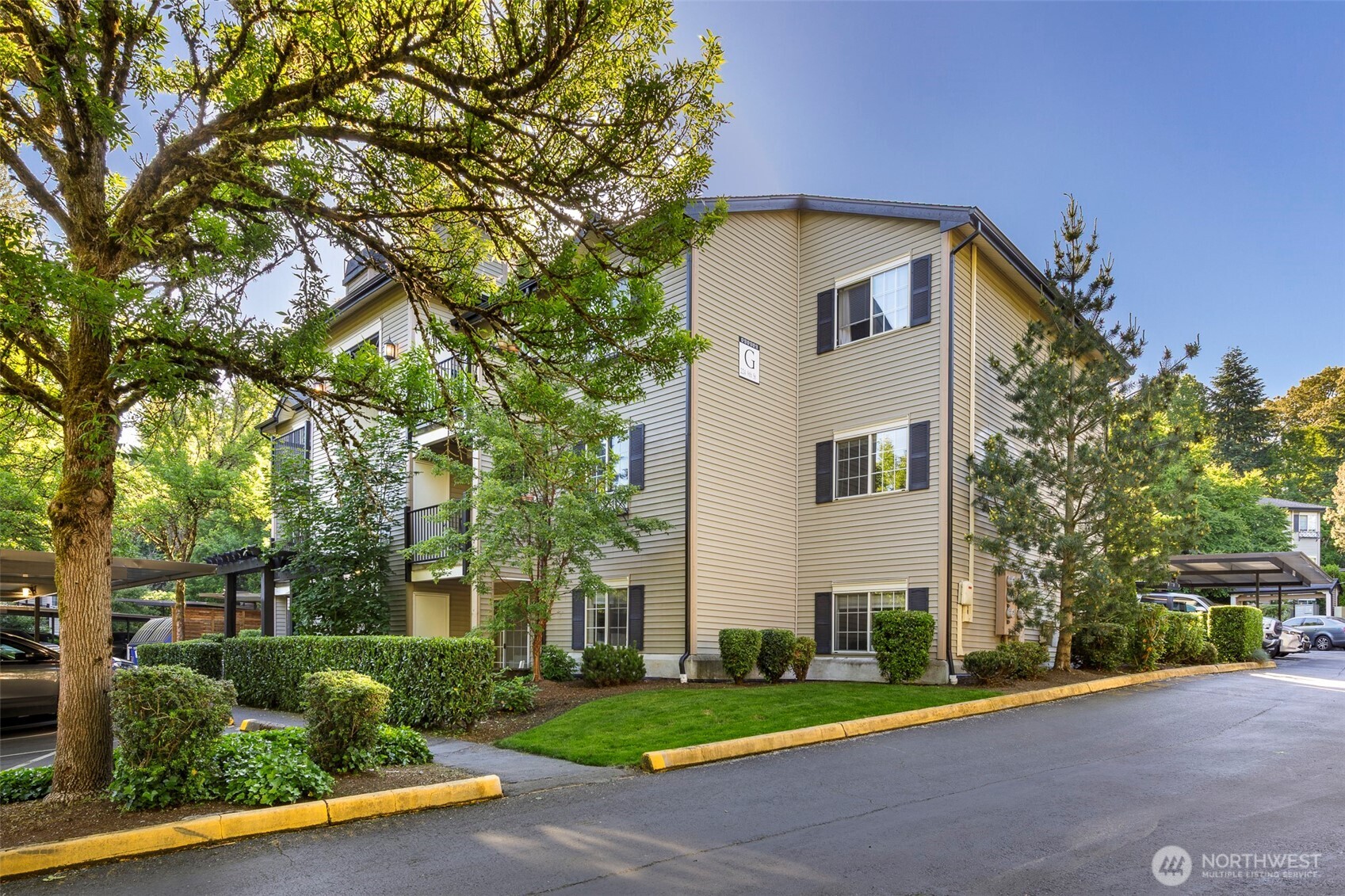 224 9th Street G102