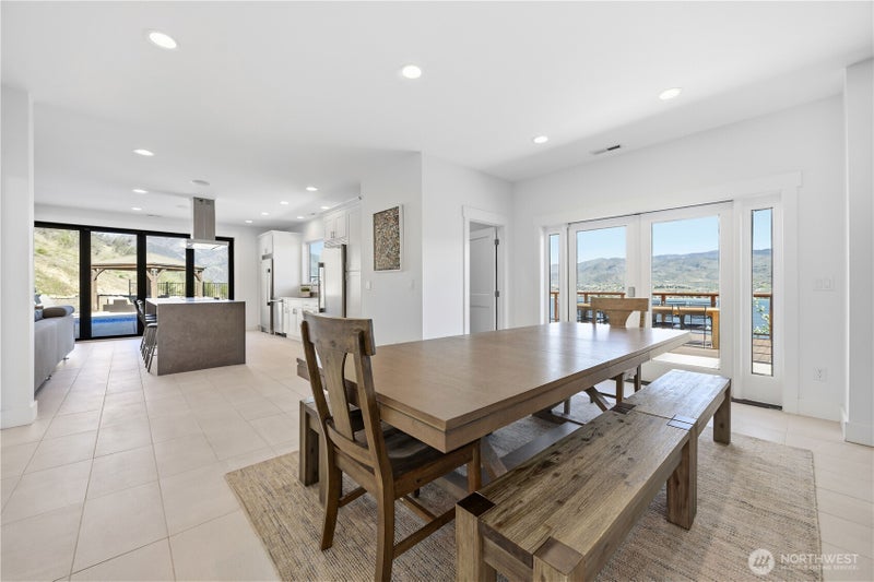 328 Quail Run Road