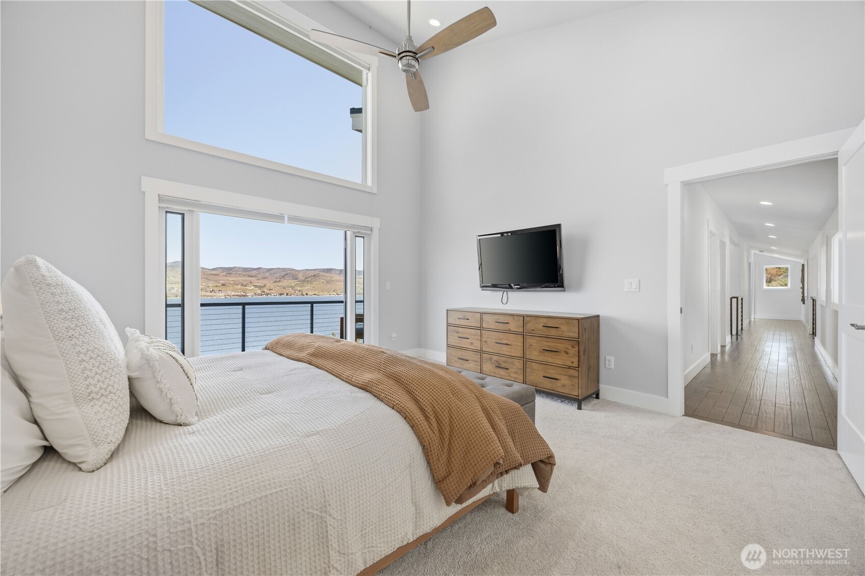 Chelan, Washington, 98816, United States, 3 Bedrooms Bedrooms, ,3 BathroomsBathrooms,Residential,Active,2034676