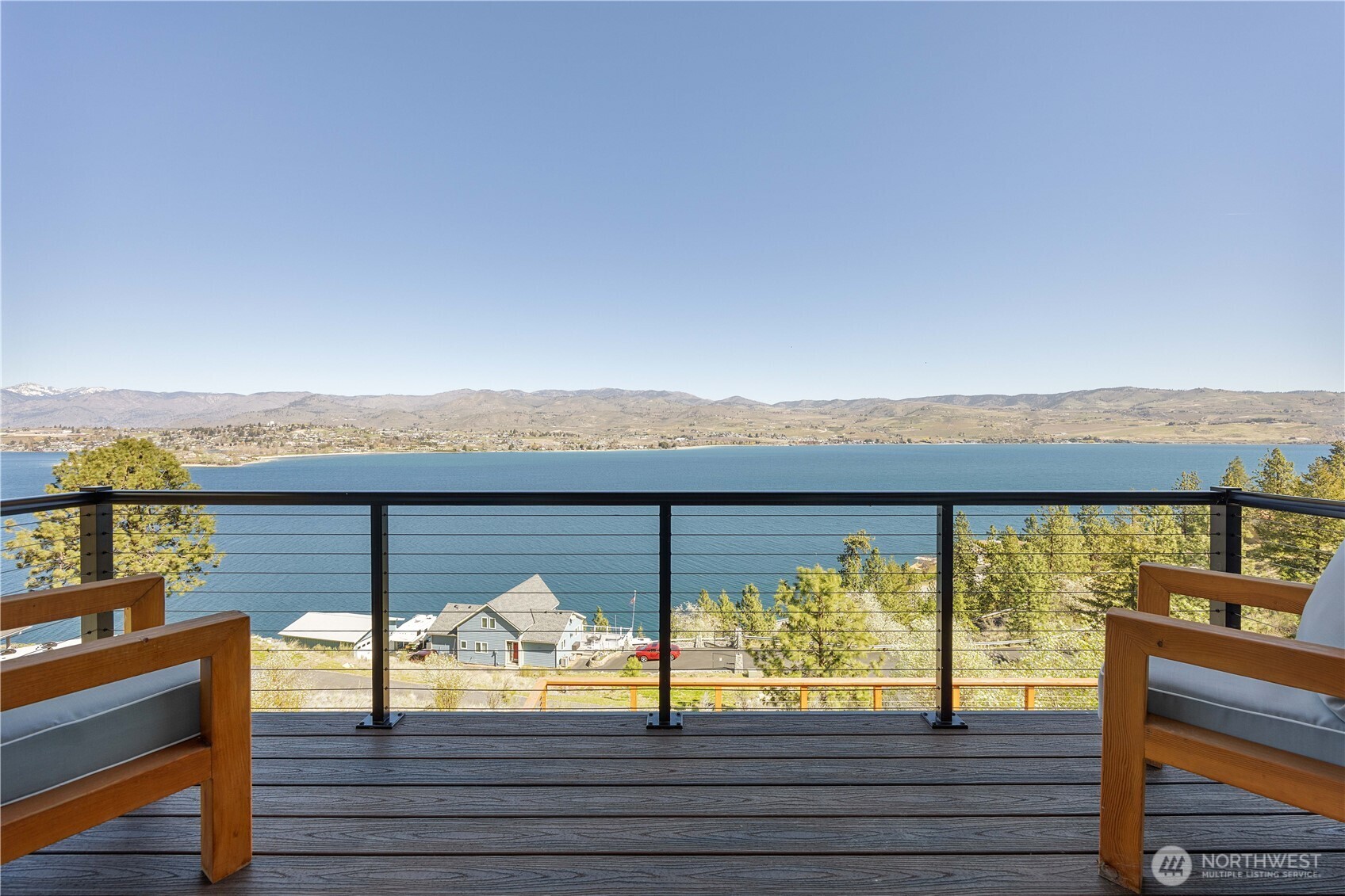 Chelan, Washington, 98816, United States, 3 Bedrooms Bedrooms, ,3 BathroomsBathrooms,Residential,Active,2034676