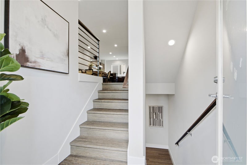 522 Glacier Walk SE