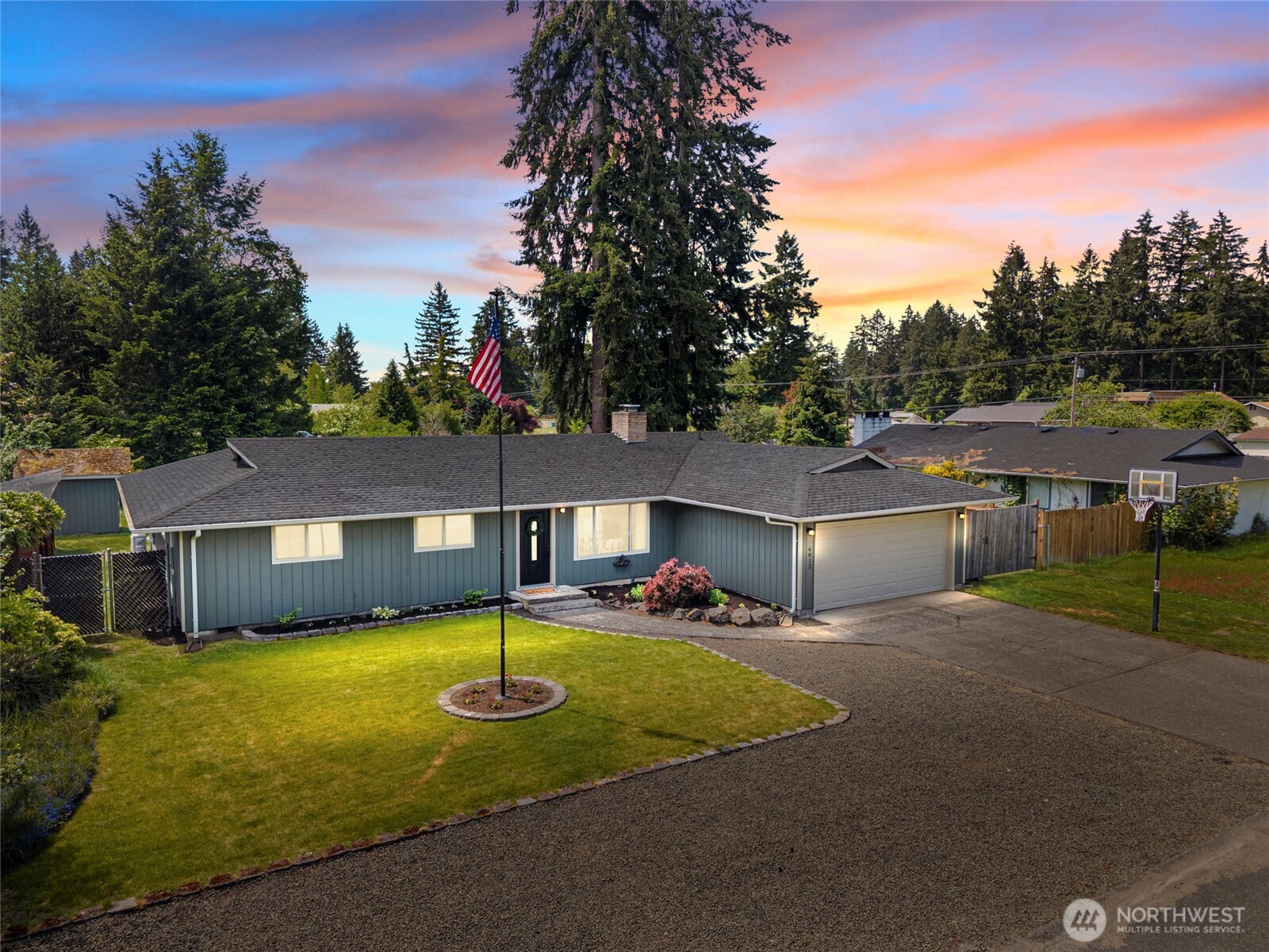 6813 5th Way SE