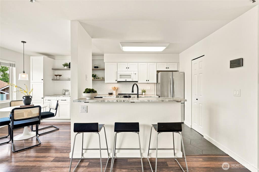 Photo of 901 E Marine View Drive #104, Everett, WA 98201 (MLS # 2561769)