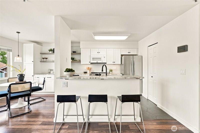 901 E Marine View Drive 104