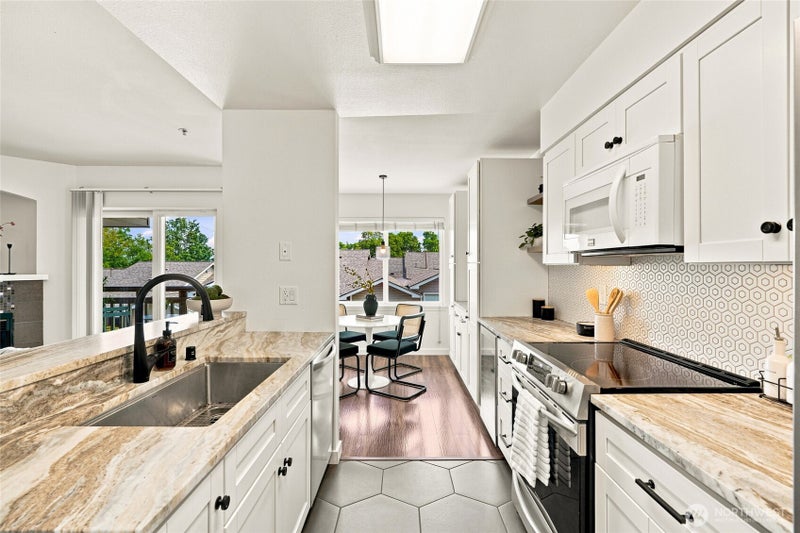 901 E Marine View Drive 104