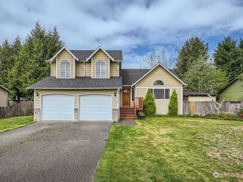 Photo of 436 Pacific Place S, Pacific, WA 98047 (MLS # 2063162)