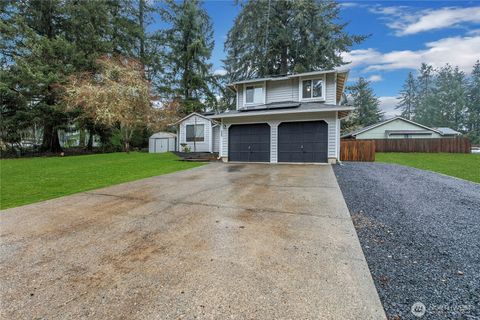 Photo of 8600 Oxford Avenue SE, Lacey, WA 98503 (MLS # 2496936)