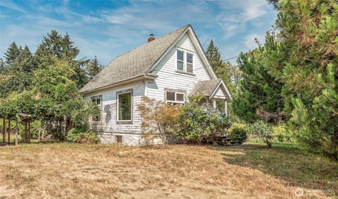 Photo of 15215 91st Avenue SW, Vashon, WA 98070 (MLS # 2566567)