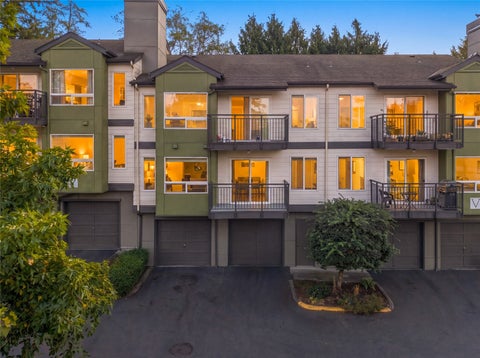 Photo of 31500 33rd Place SW #V102, Federal Way, WA 98023 (MLS # 2597624)