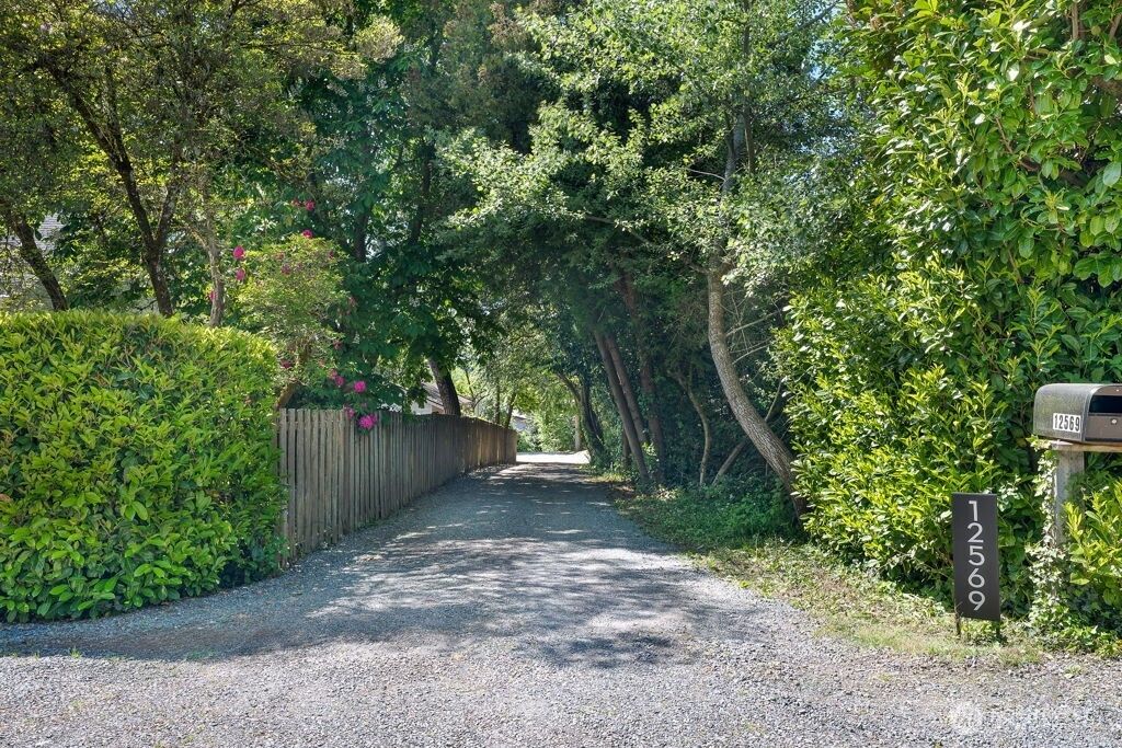 Photo of 12569 37th Avenue NE, Seattle, WA 98125 (MLS # 2530499)