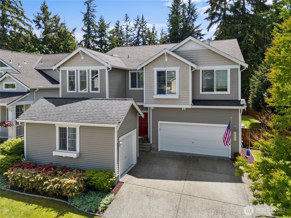Photo of 16902 23rd St Court E, Lake Tapps, WA 98391 (MLS # 2482915)