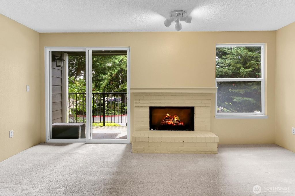 Photo of 820 Cady Road #H202, Everett, WA 98203 (MLS # 2387617)
