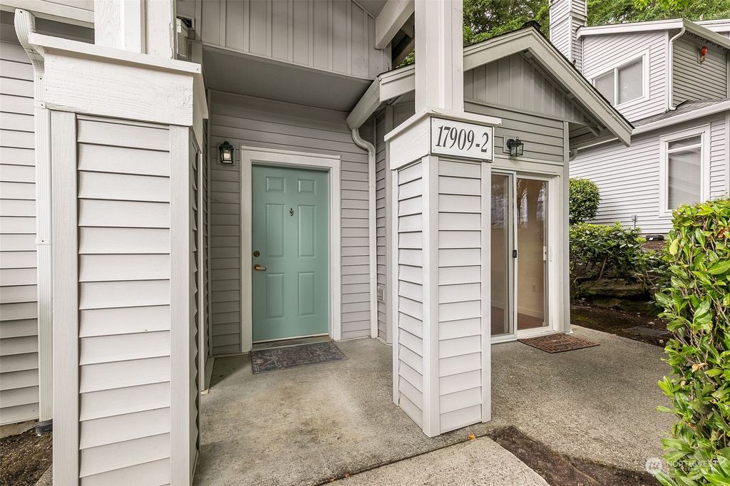 Photo of 17909 NE 93rd Way #2, Redmond, WA 98052 (MLS # 2140777)