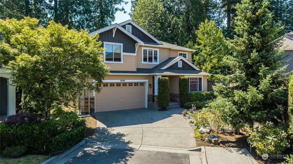 Photo of 12123 177th Court NE, Redmond, WA 98052 (MLS # 2251343)
