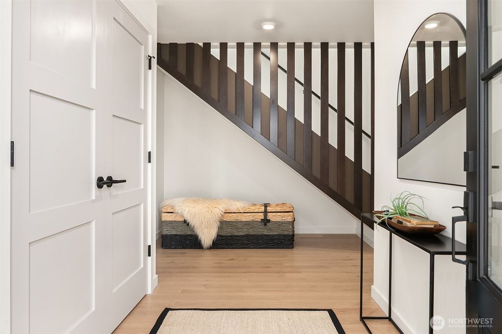 Photo of 2030 NE 123rd Street, Seattle, WA 98125 (MLS # 2433791)