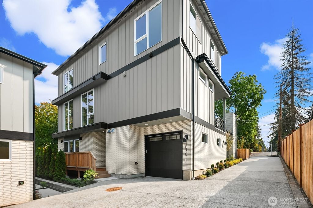 Photo of 2030 NE 123rd Street, Seattle, WA 98125 (MLS # 2433791)