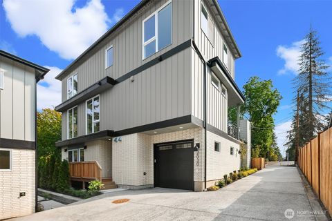 Photo of 2030 NE 123rd Street, Seattle, WA 98125 (MLS # 2433791)