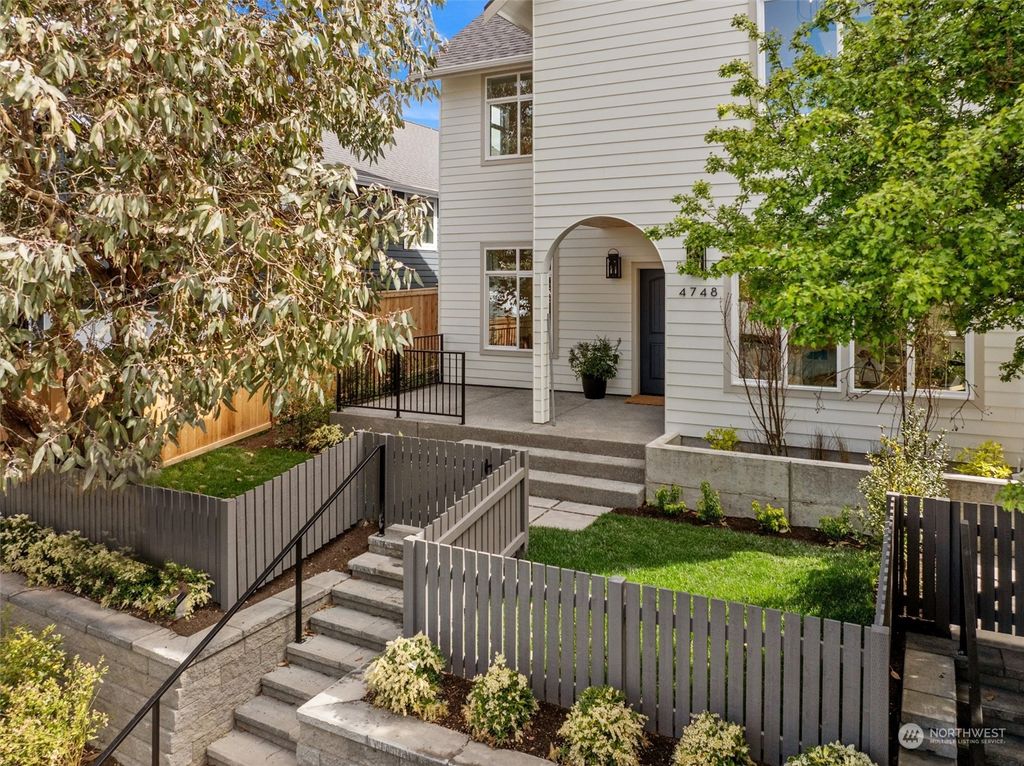 Photo of 4748 25th Avenue SW, Seattle, WA 98106 (MLS # 2240845)