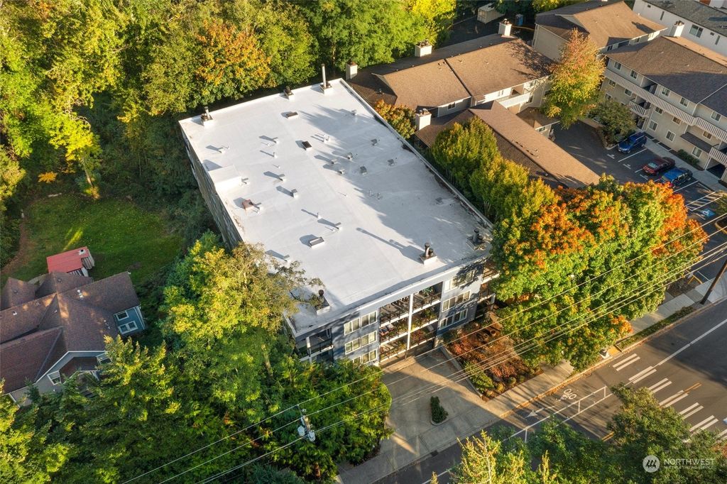 Photo of 18210 73rd Avenue NE #104, Kenmore, WA 98028 (MLS # 2257667)