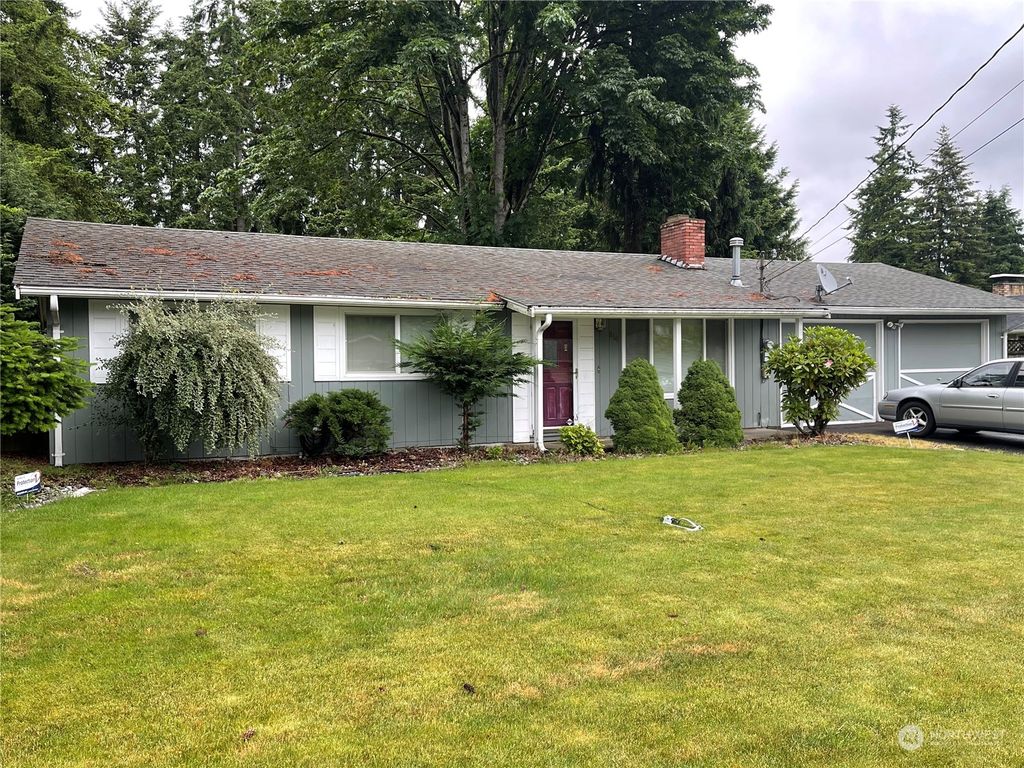 Photo of 818 S 314th Street, Federal Way, WA 98003 (MLS # 2125462)