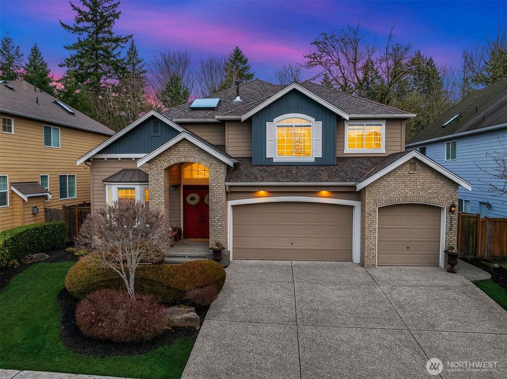 Photo of 1306 275th Place SE, Sammamish, WA 98075 (MLS # 2483473)