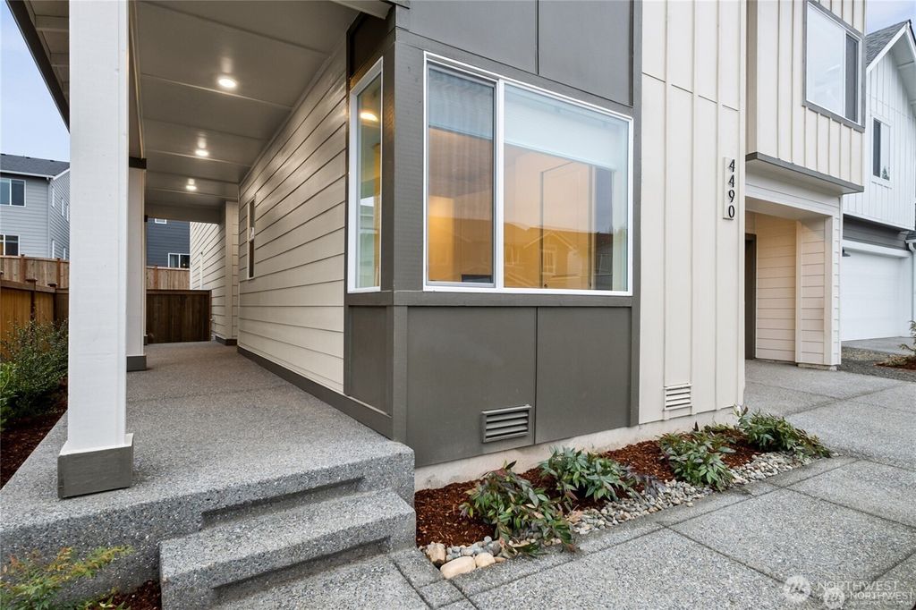 Photo of 4490 Currant Lane Ln SW, Port Orchard, WA 98367 (MLS # 2512088)