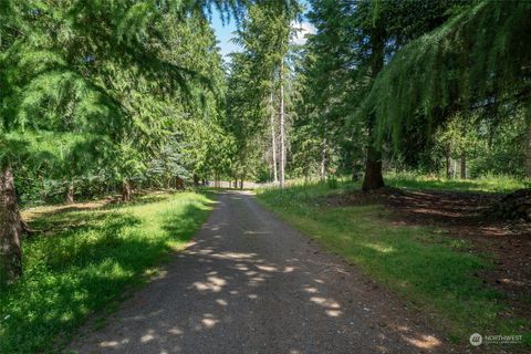 A home in Yelm