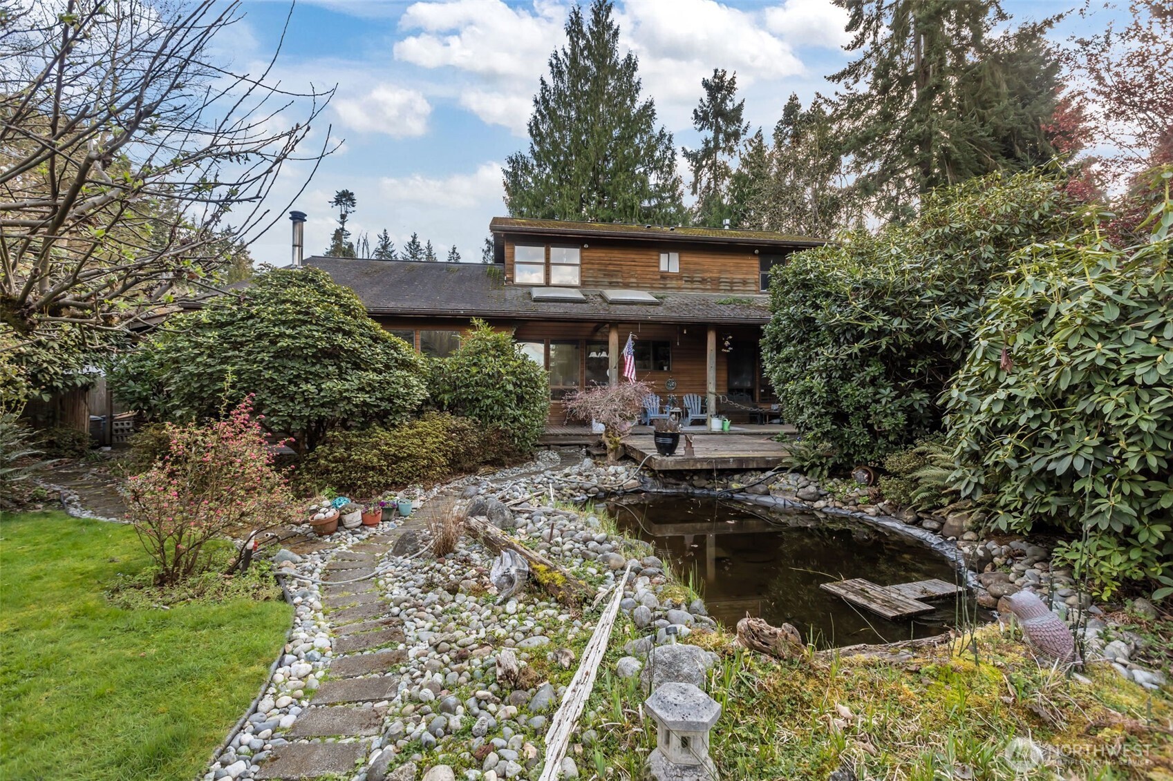 17050 70th Avenue NE