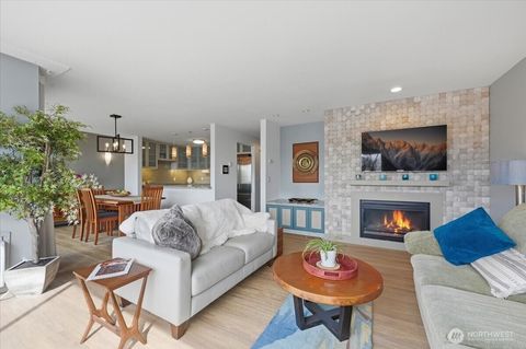 Photo of 601 S 227th Street #202S, Des Moines, WA 98198 (MLS # 2506195)