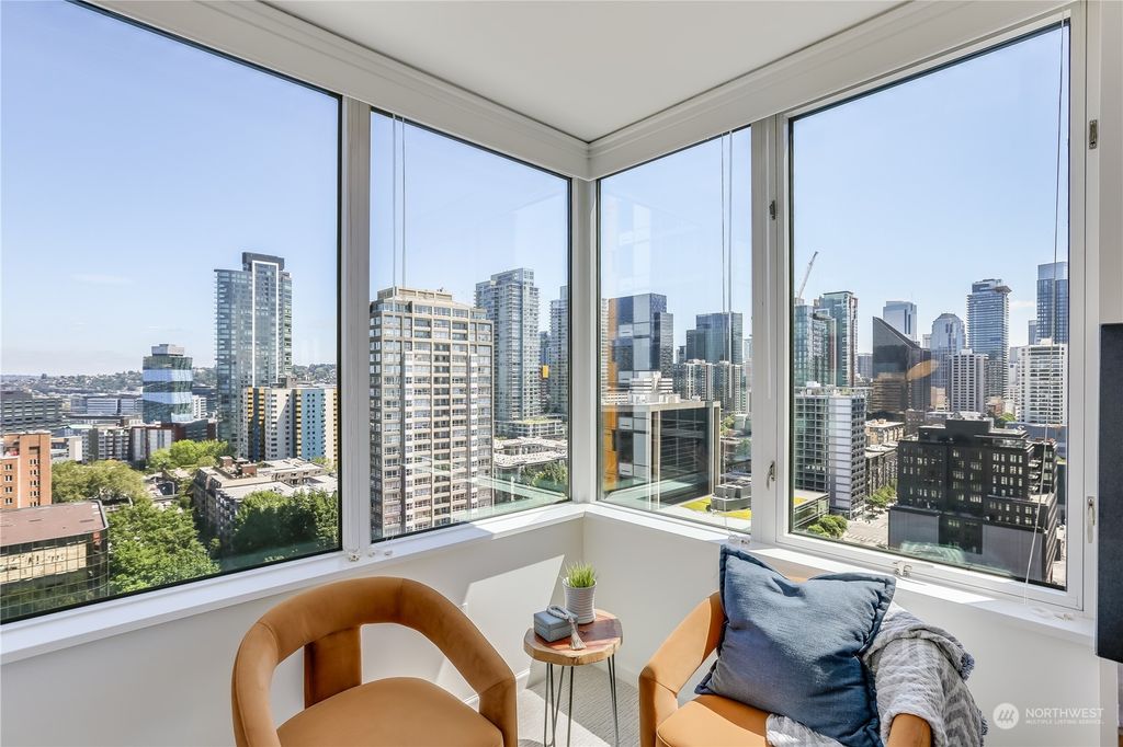 Photo of 2600 2nd Avenue #2201, Seattle, WA 98121 (MLS # 2265675)