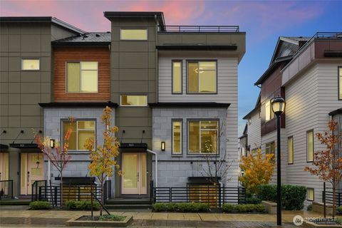 Photo of 925 6th Avenue NE #10.1, Issaquah, WA 98029 (MLS # 2448470)