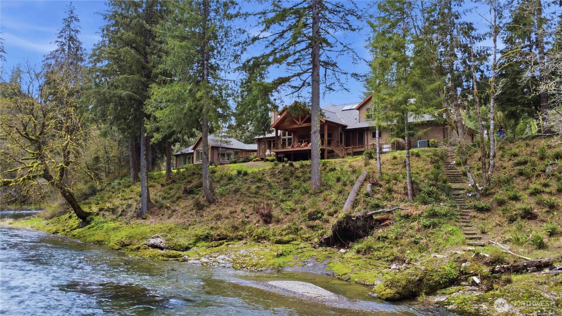 125 Royal Coachman Lane