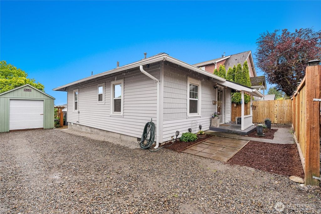 Photo of 3561 E M Street, Tacoma, WA 98404 (MLS # 2524816)