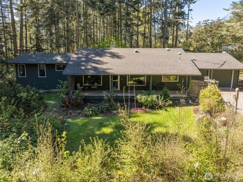 Photo of 108 Towhee Lane, Lopez Island, WA 98261 (MLS # 2475389)